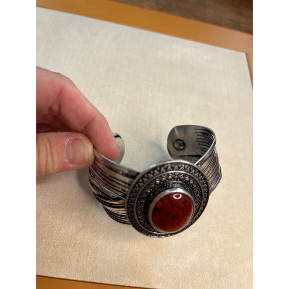 Vintage Silver-Tone Wide Cuff Bracelet With Oval Red Stone Accent & Etched Desig - Picture 14 of 16
